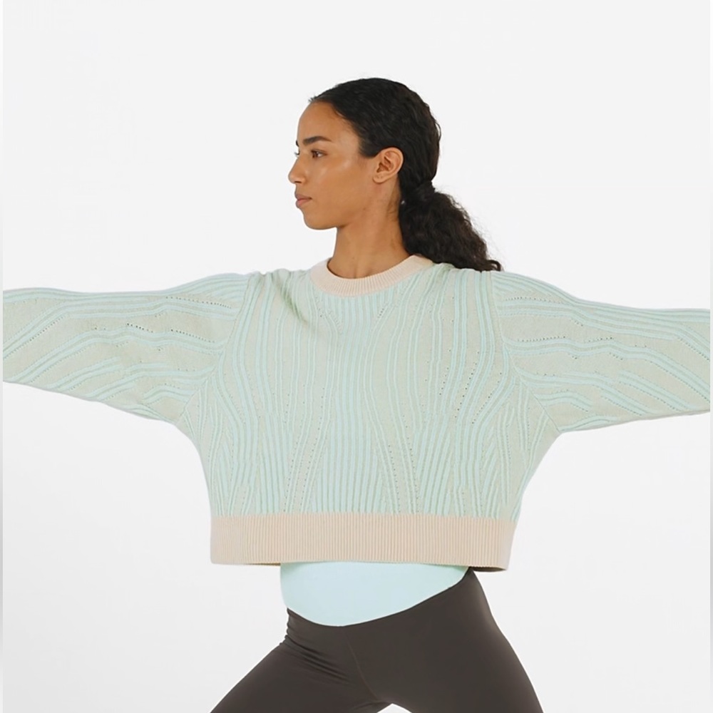 Nike YOGA Womens Cover up